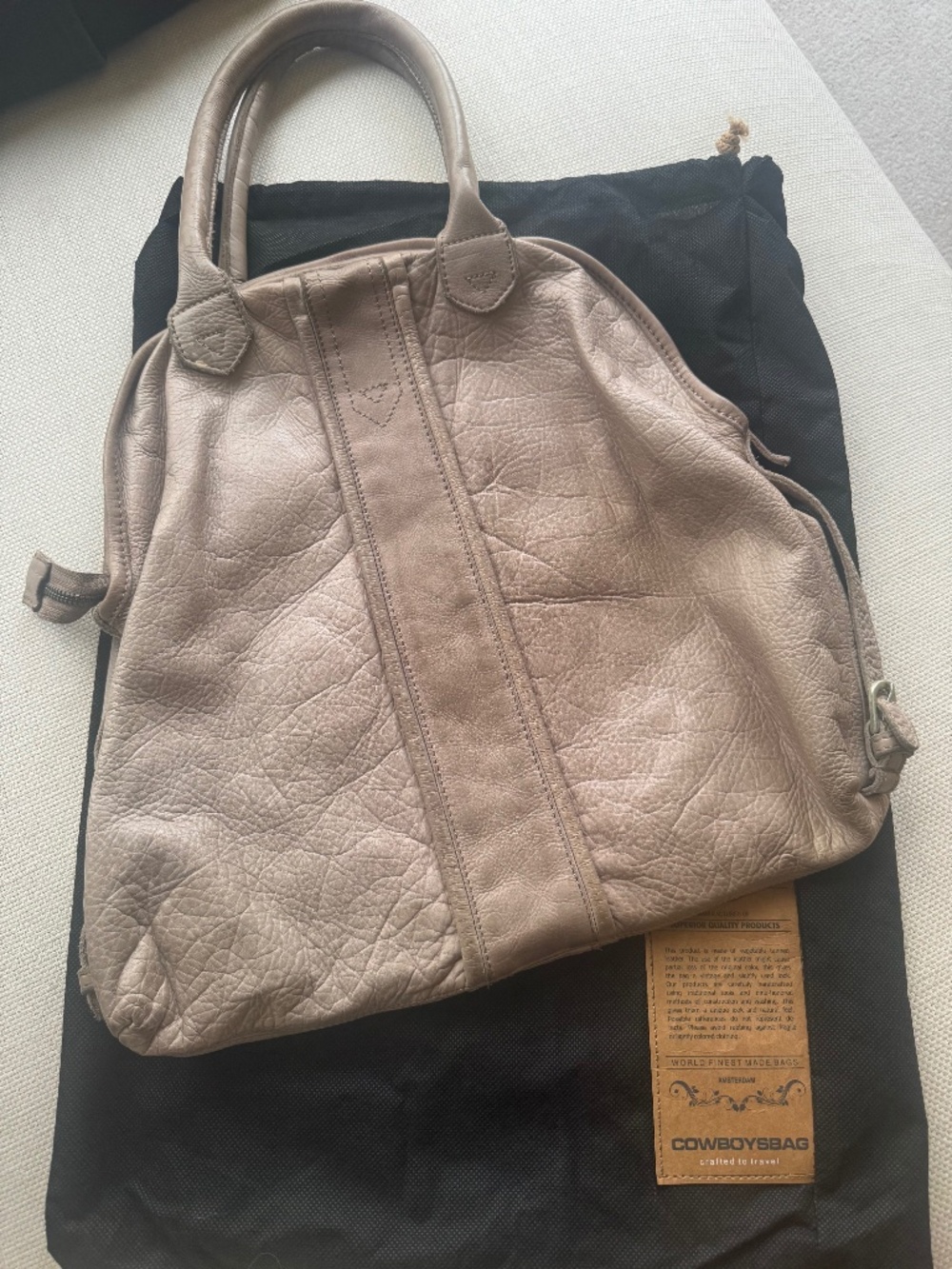 Leather bag